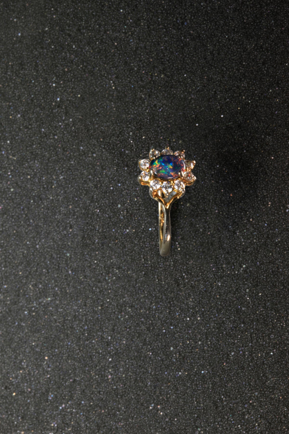 Etoi ring