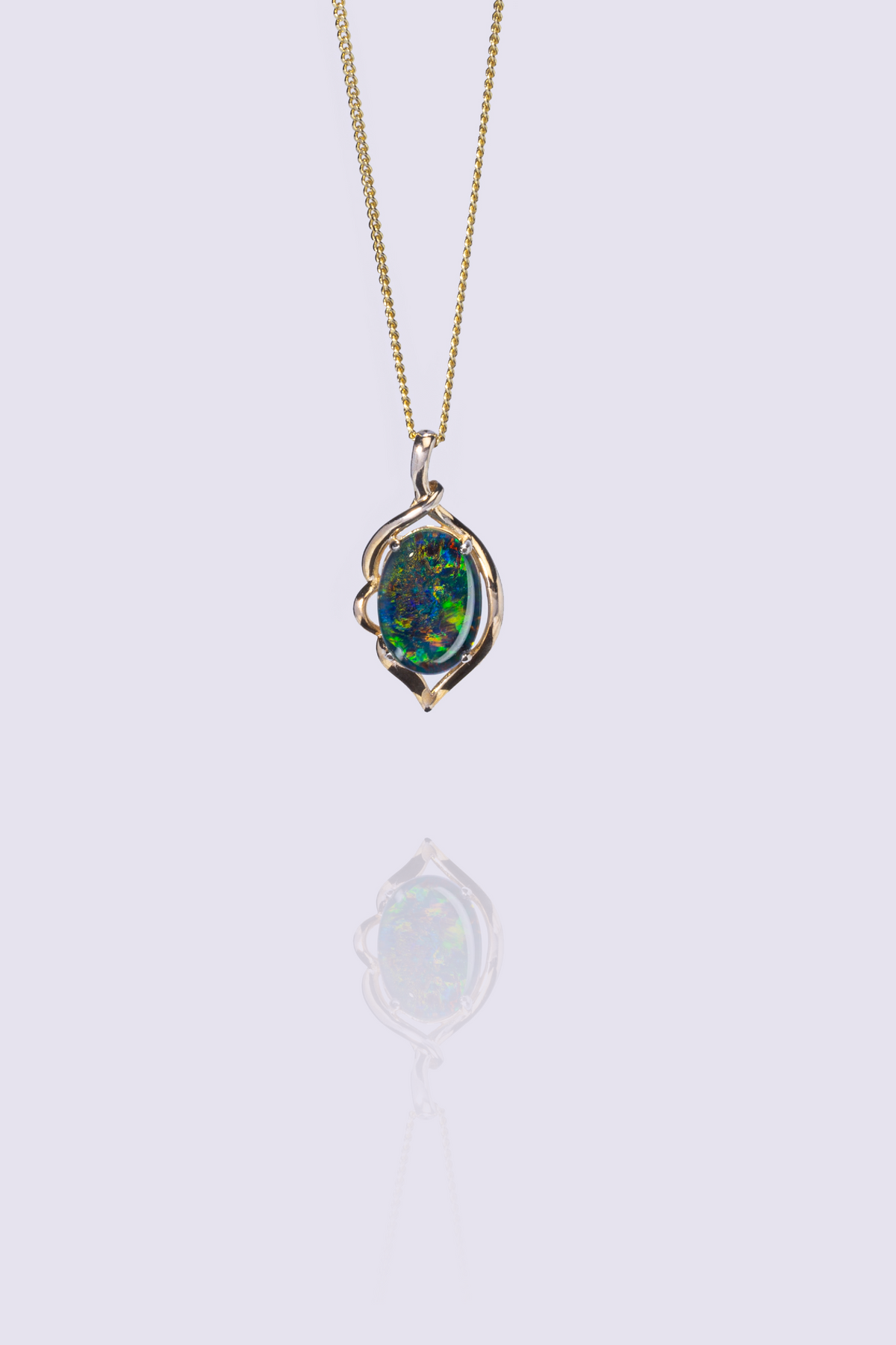 Arctus Pendant