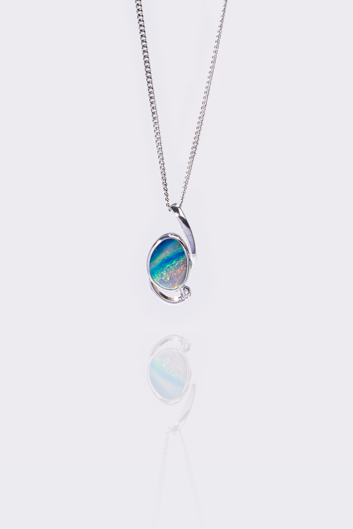 Etane Pendant