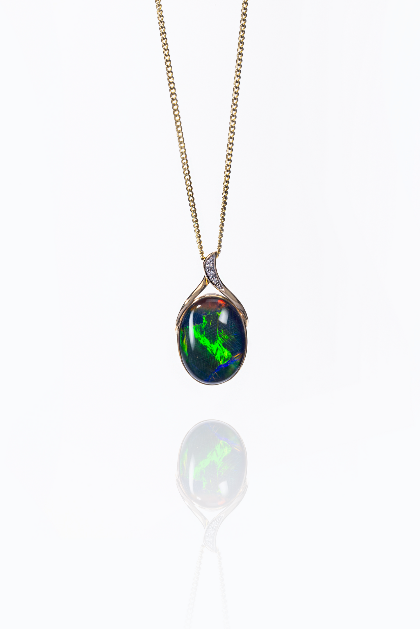 Brin Pendant