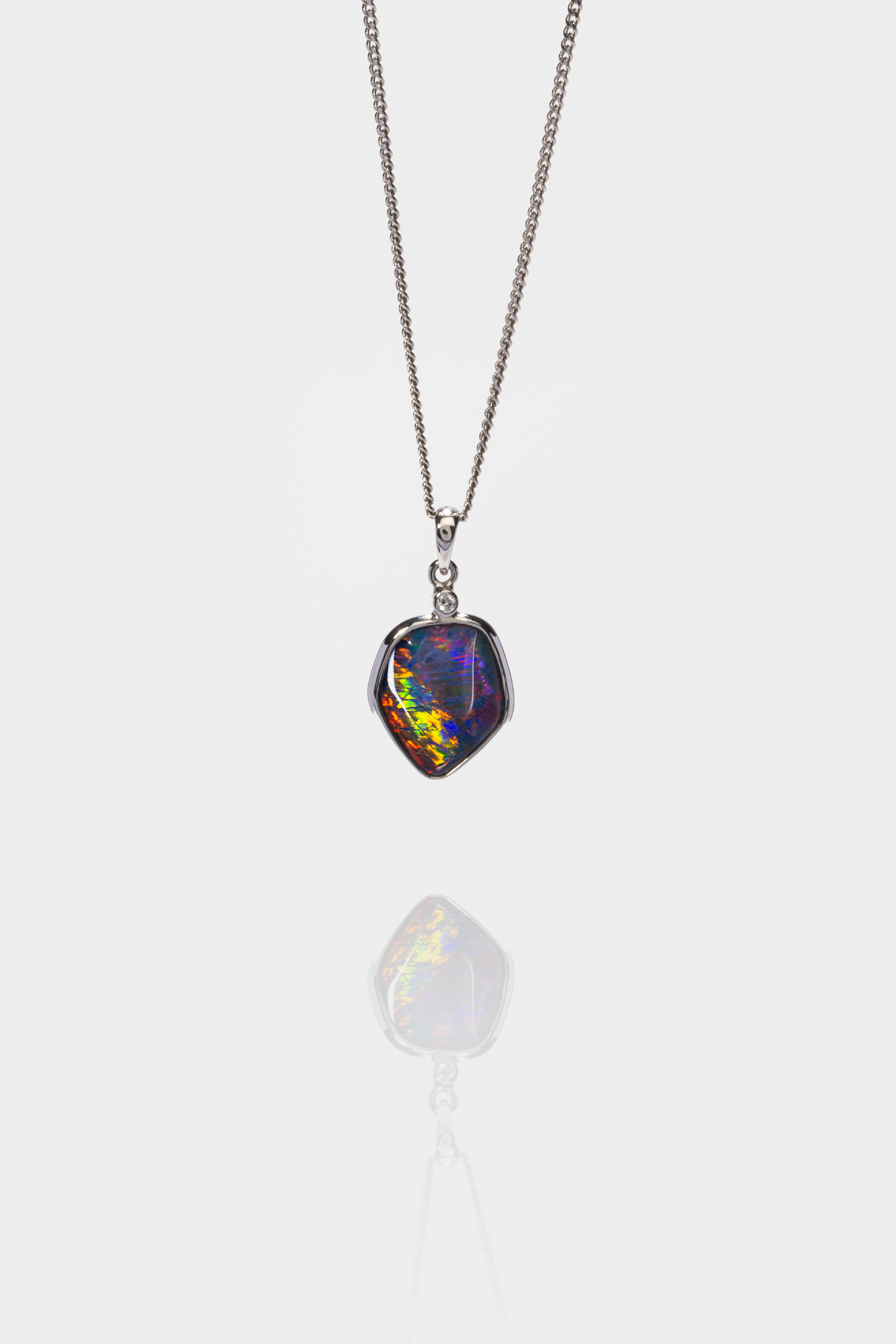 Elx Pendant
