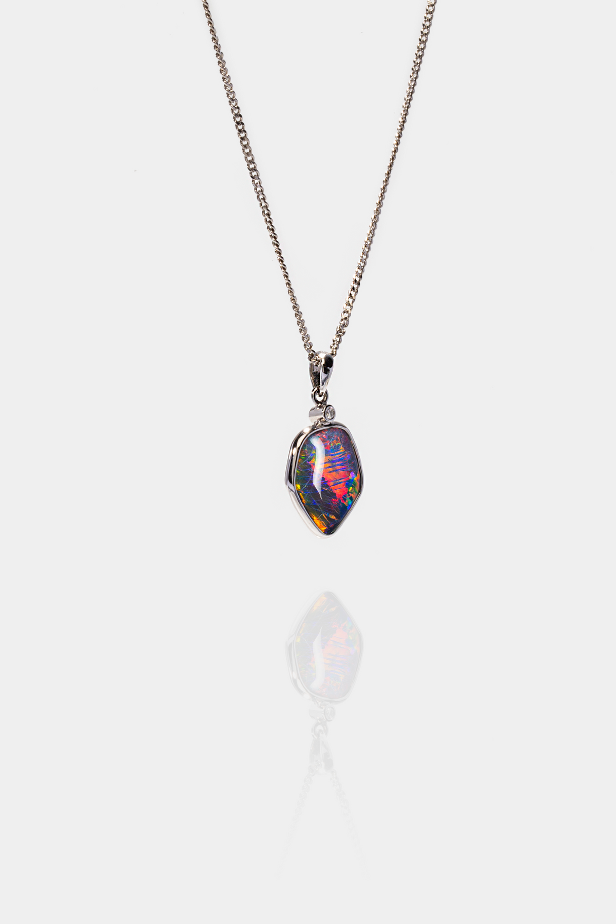 Elx Pendant