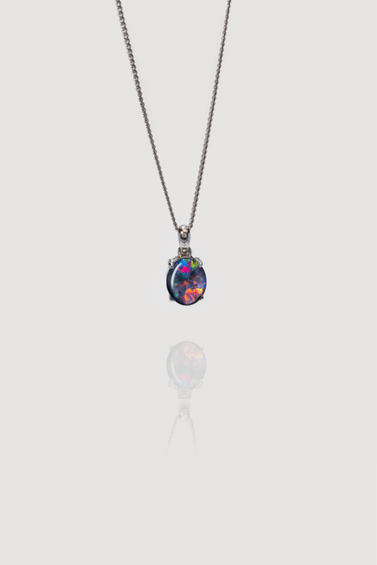 Nero Pendant