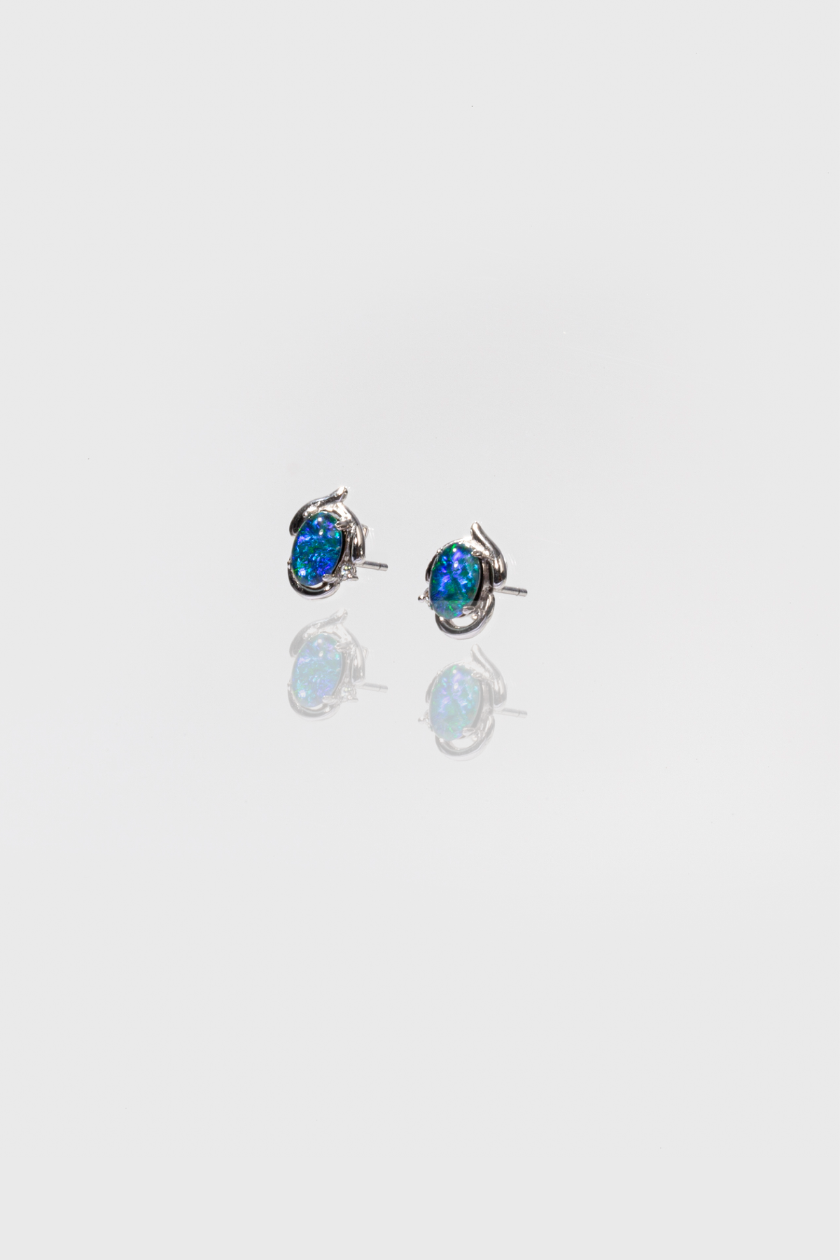 Pone Earrings