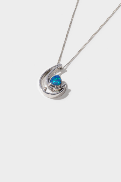 Baren Pendant