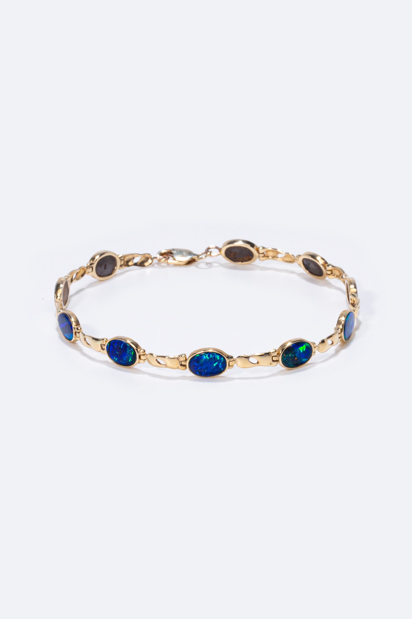 Helme Bracelet