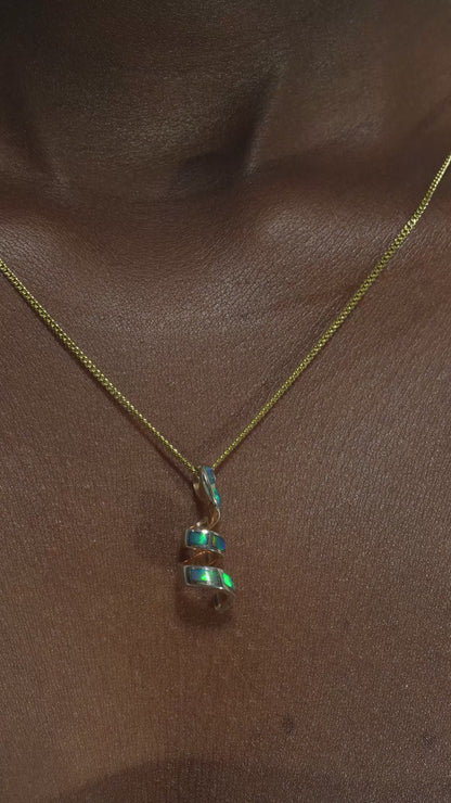 Bergin Pendant