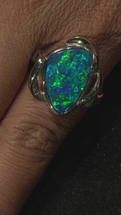 Numen ring